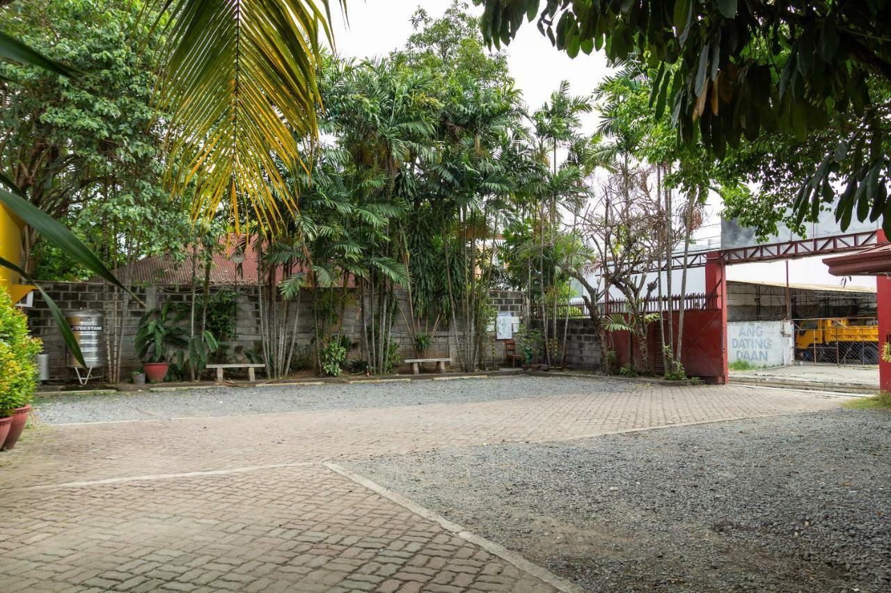 Golden Belle Apartelle And Suites Davao Exterior photo